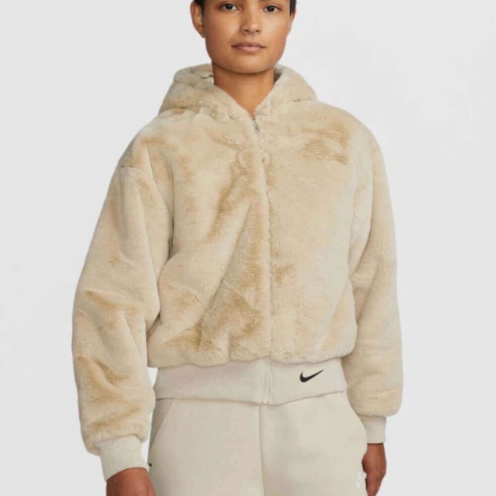 Nike Sportswear Essentials Women's Faux Fur Jacket (Size M, Color: Beige)